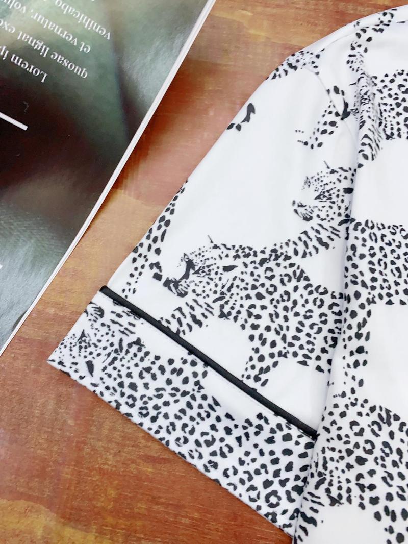 Women's Cheetah Print Short Sleeve Pajama, Casual Comfy Pocket Lapel Shirt & Elastic Waist Shorts PJ Set, Ladies Sleepwear for Summer, Loungewear