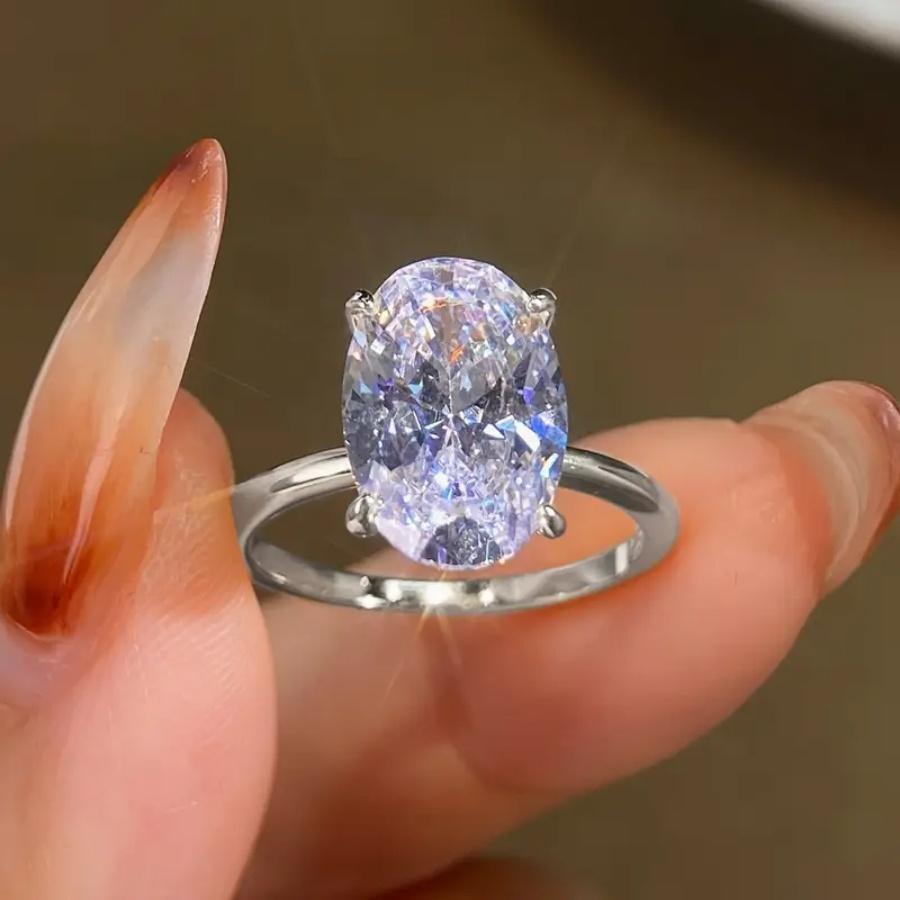 Elegant Oval Ring for Women, 4-Prong Engagement Style Copper Plated Ring, Diamond-Look Party Jewelry engagement rings