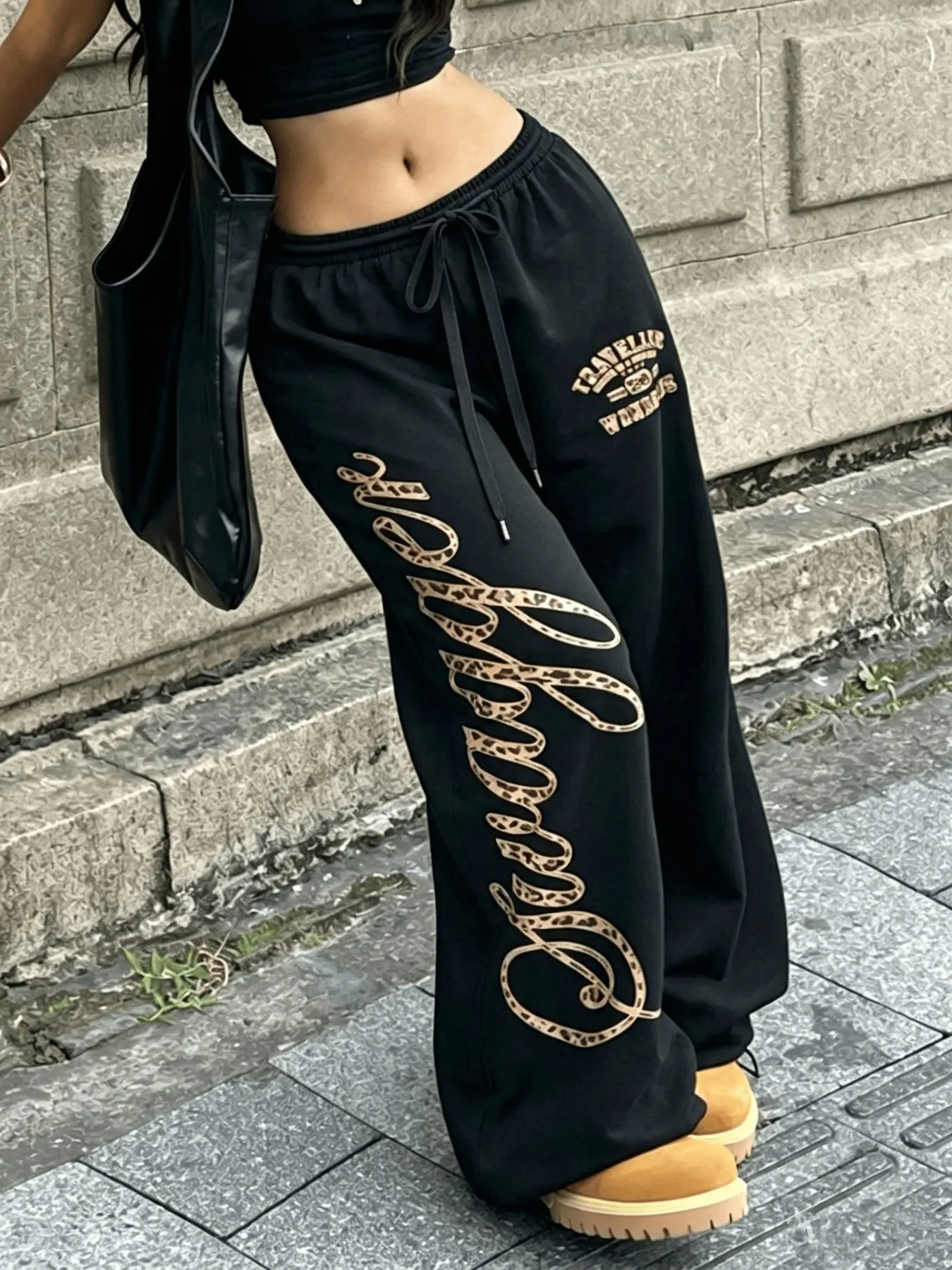 Women's Wide Leg Sweatpants, Leopard Letter Print Design, Comfortable & Stylish, Perfect for Casual Wear, Trendy Streetwear Trousers