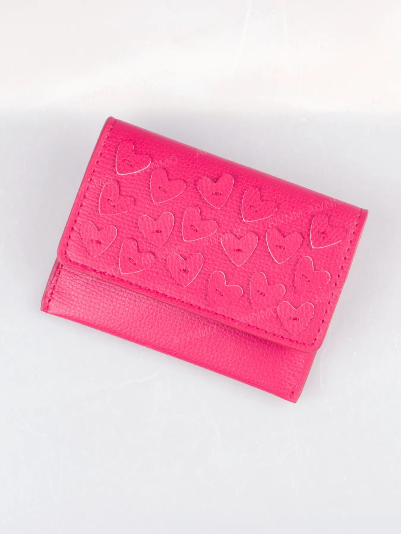 High-quality 3D heart bi-fold wallet, fashionable personalized card holder, stylish coin purse, perfect for everyday use