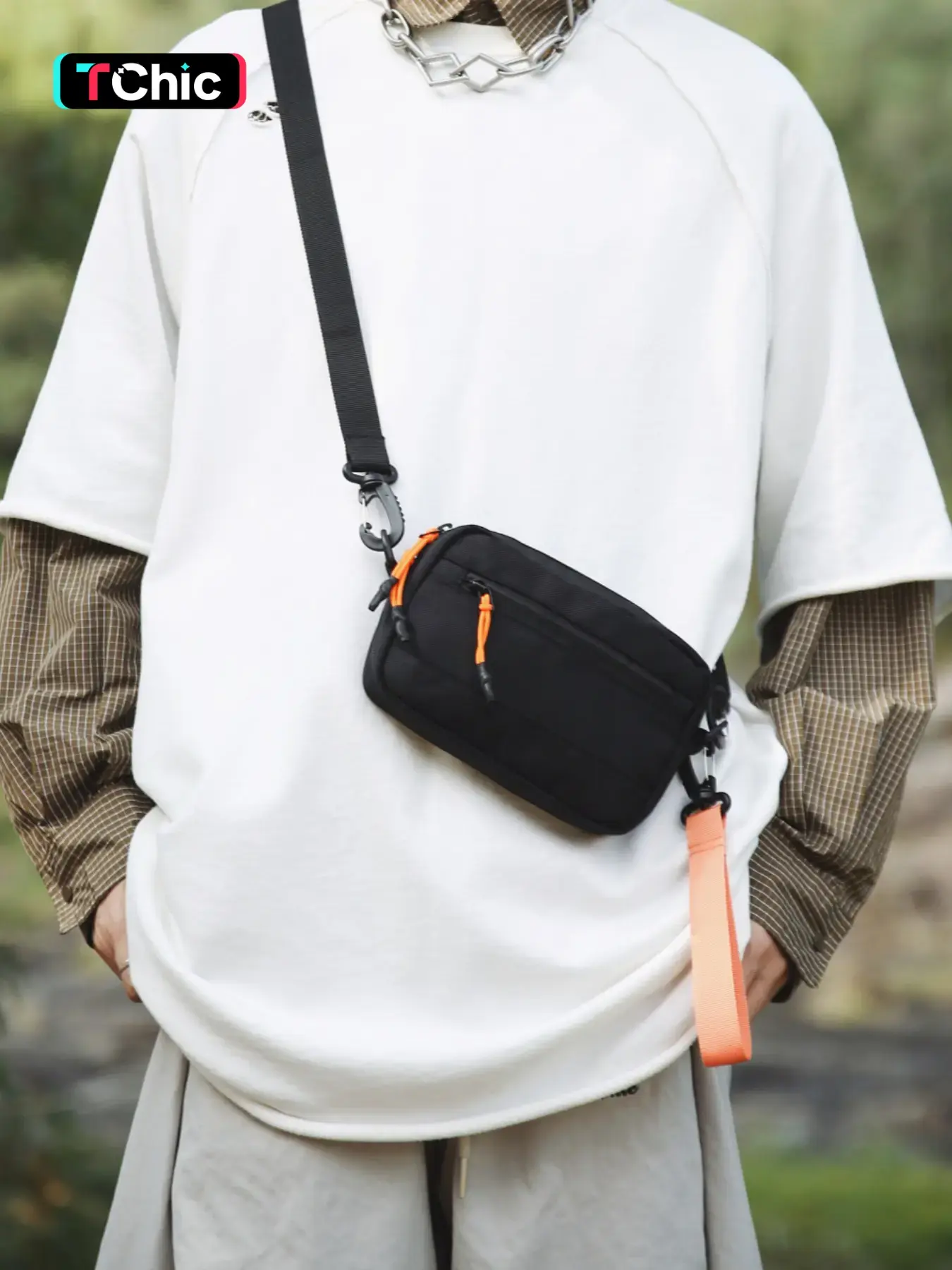 Unisex Crossbody Bag, Small Phone Pouch, Versatile Shoulder Bag for Men and Women, Compact and Stylish Accessory, Perfect for Daily Use, Portable Crossbody Bag