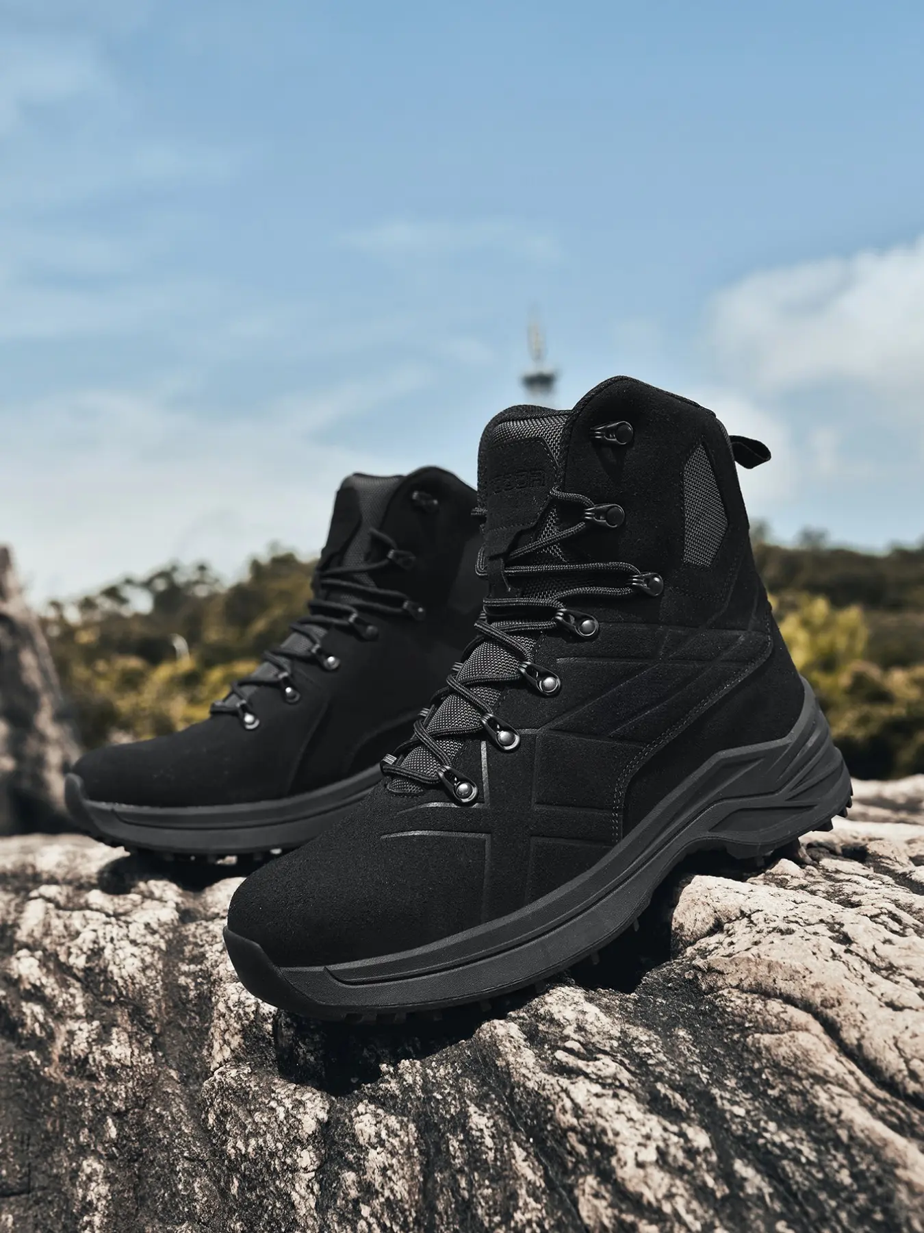 Men's High-Top Outdoor Hiking Boots, Waterproof Anti-Slip, Breathable Leather, Wide Fit, All Seasons, Comfortable & Durable