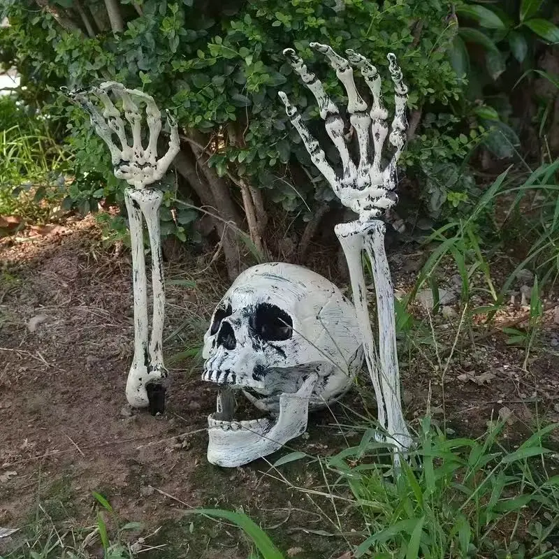 Halloween Skeleton Head & Arm Stakes, Spooky Garden Yard Decor Ornament, Perfect for Halloween Parties, Easy to Set Up, Durable Design