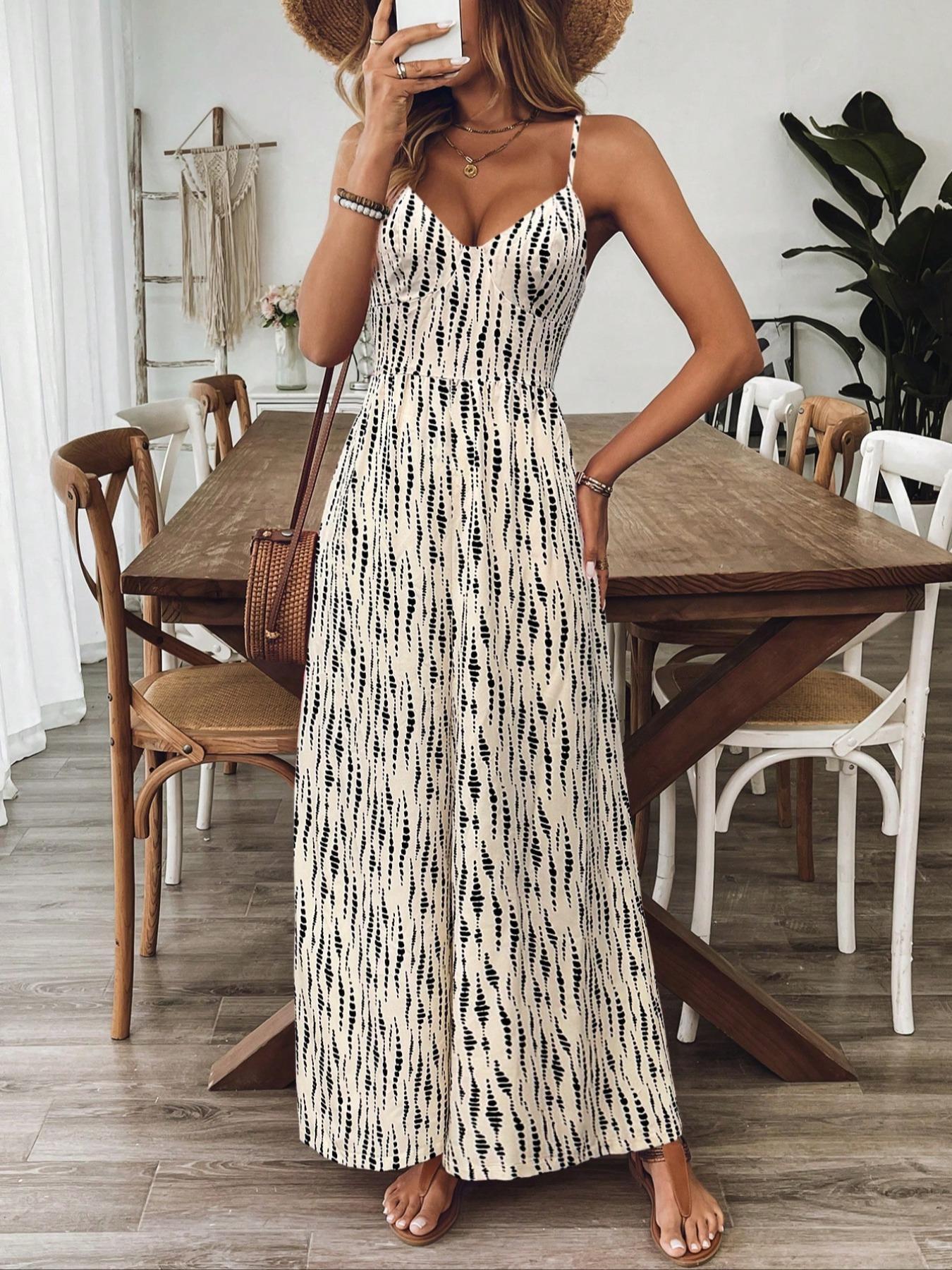Women's All Over Print Jumpsuit, 1 Count Elegant Casual Bohemian Boho Style Sleeveless High Waist Cami Spaghetti Strap Jumpsuit for Summer, Women's Jumpsuit for Beach Holiday, Casual Summer Jumpsuits, Fitted Sleeveless Jumpsuit