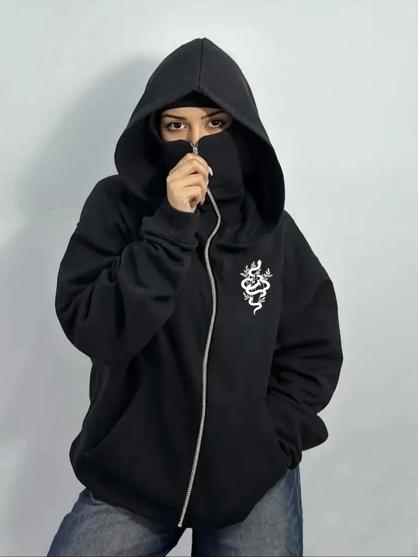 Women's Snake Hand Print Hooded Sweatshirt, Unique Bandit Design, Comfortable Knit, Perfect for Fall & Winter Fashion
