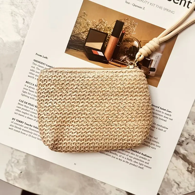 Mini Summer Straw Coin Purse, Japanese Simple Wristlet Zipper Card Holder, Portable Raffia Woven Pouch for Key Coin Lipstick Earphone, Beach Vacation Lightweight Mini Storage Bag