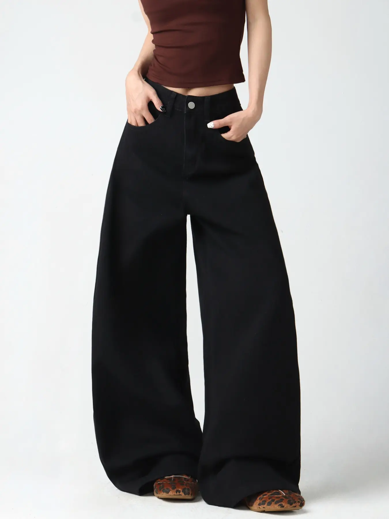 Women's Solid High-Waisted Straight Leg Jeans, Fashion Casual Style, Comfortable with Pockets, All Seasons