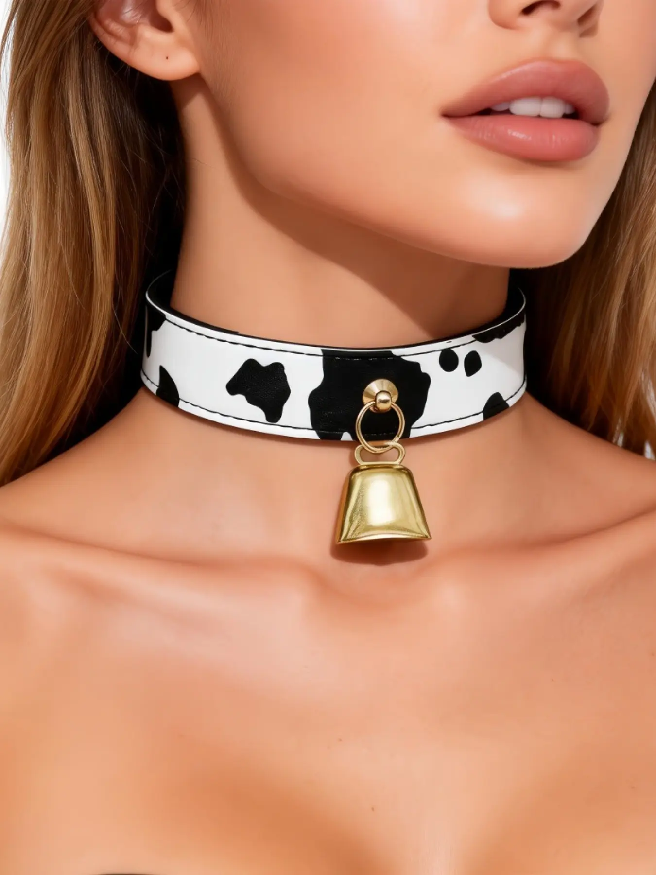 Cow Print PU Leather Necklace with Bell Pendant, Adjustable Animal Pattern Collar Necklace, Cute Harajuku Cosplay Party Jewelry for Women