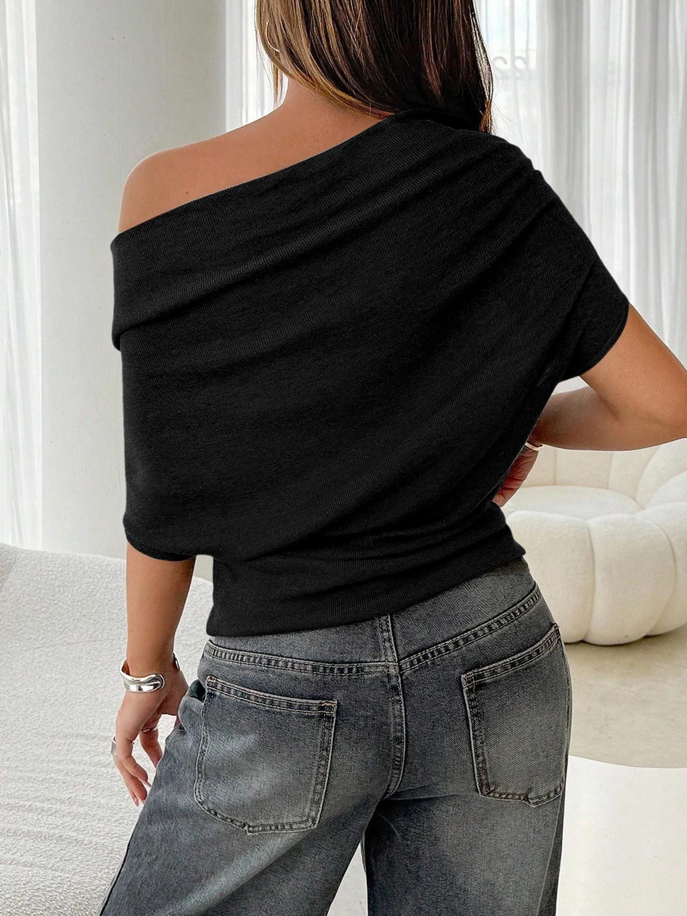 2026 Summer New Women's T-shirt, Sexy Hot Girl Off-the-Shoulder Slim Fit Batwing Sleeve Top
