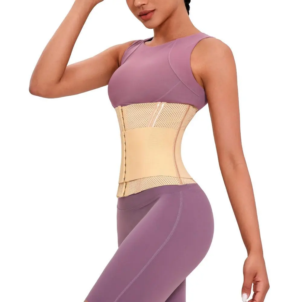 Hollow breathable mesh fabric, no stuffy heat even for all-day summer wear