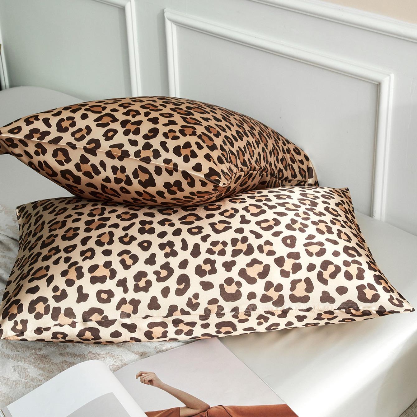 Leopard Print Pillowcase, 2 Counts Soft Comfortable Pillow Cover without Filler, Pillow Protector for Home Bedroom Dormitory Decor, Leopard Print Bedding