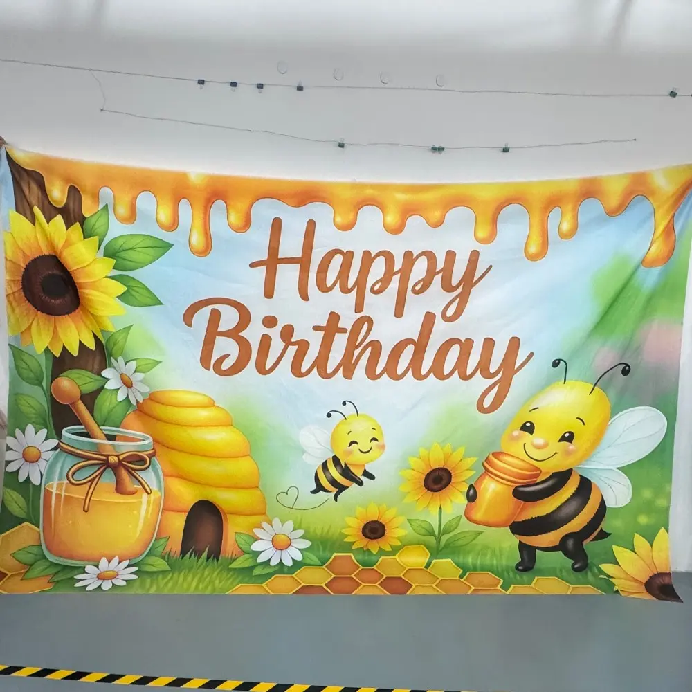 2D Flat Banner Backdrops 1pc Bee Theme Birthday Background Cloth, Sunflower Honey Jar Print Wall Decor, Outdoor Party Decoration, Polyester Material