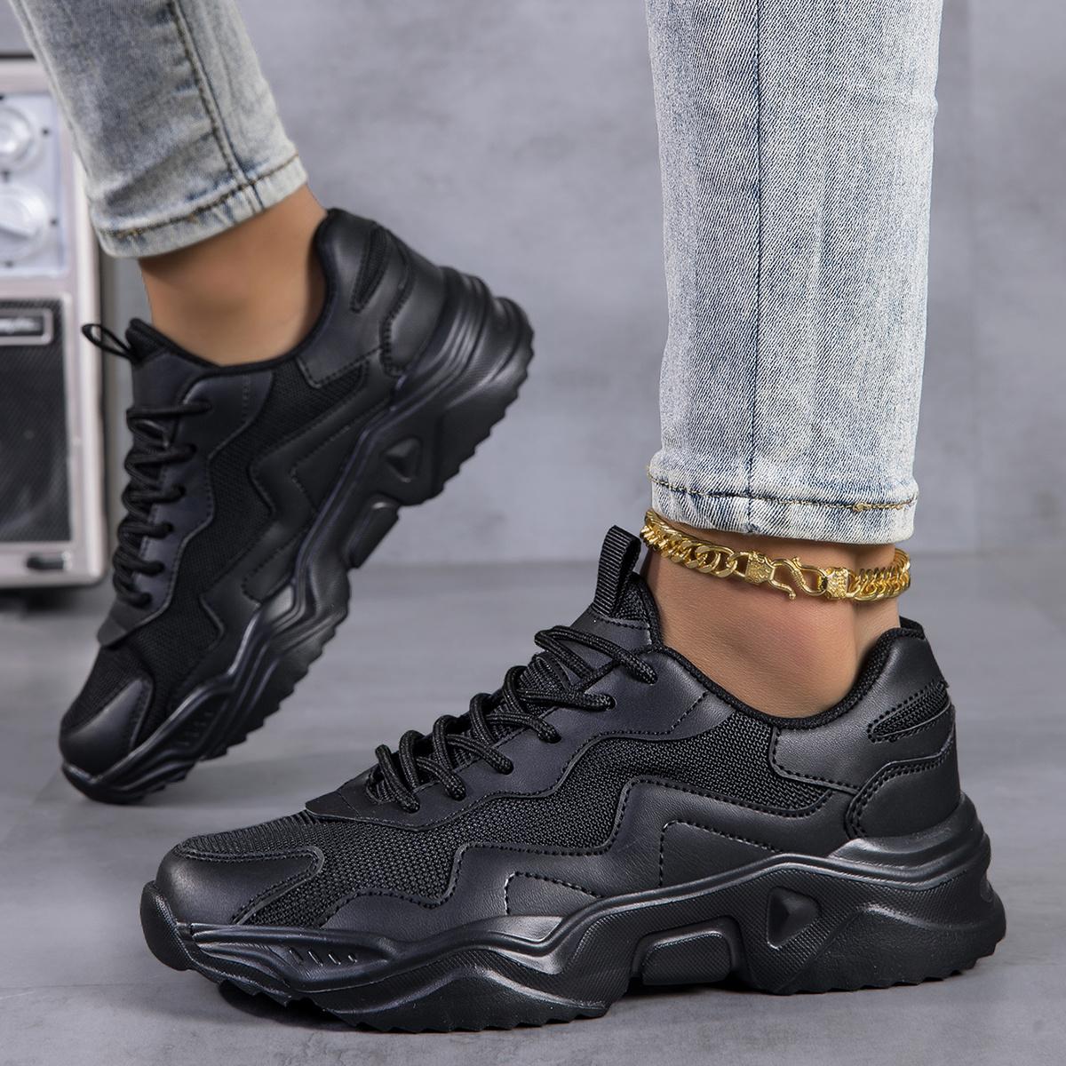 Women's breathable running sneakers featuring excellent shock absorption and non-slip performance; stylish and versatile casual sports shoes with a low-cut fabric upper and EVA  fashionable walking shoes suitable for all seasons providing comfortable.