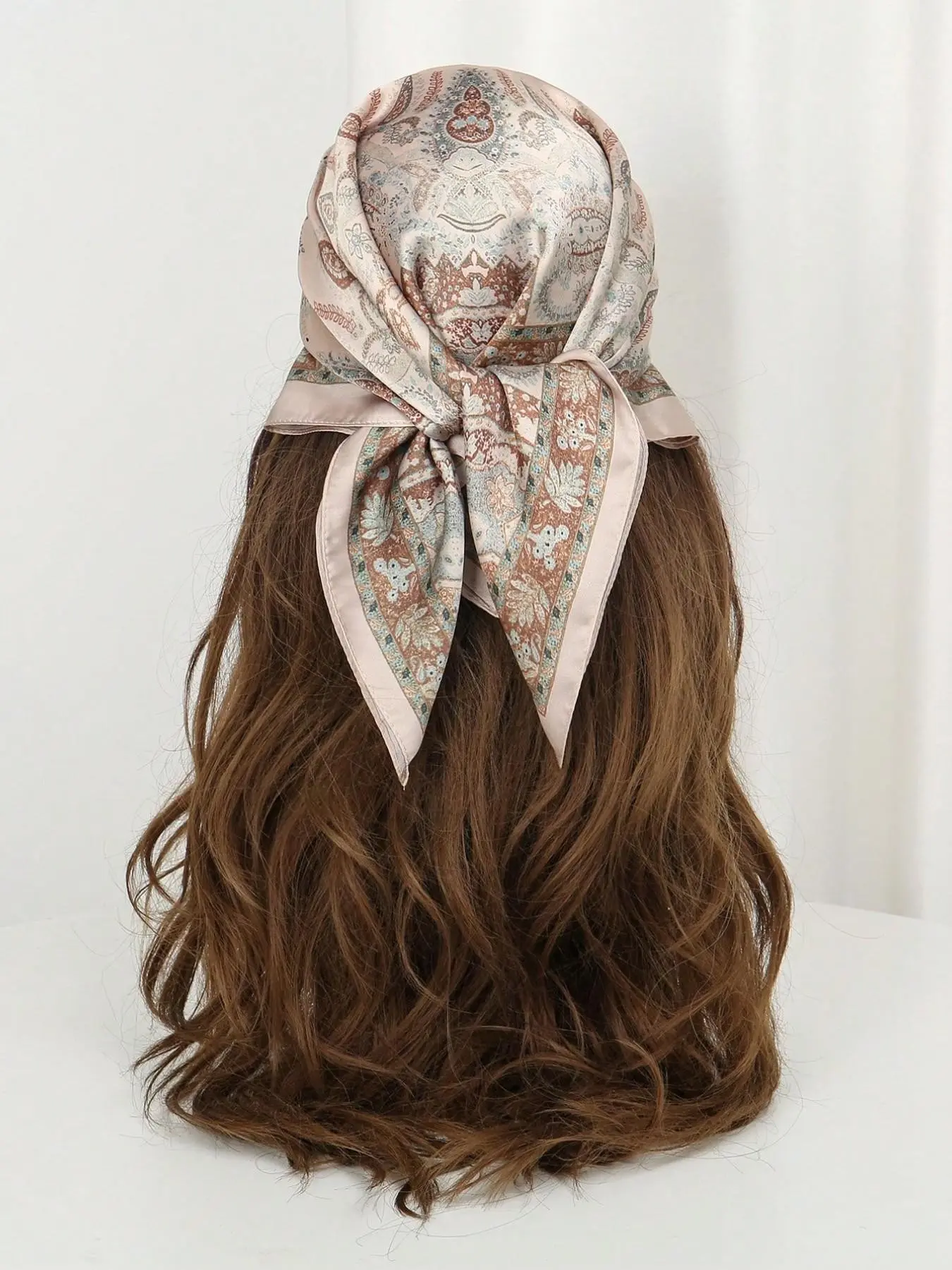 Paisley Bandana Head Scarf for Women, Boho Print Hair Wrap Accessory, Lightweight Summer Scarf for Beach, Travel & Daily Styling