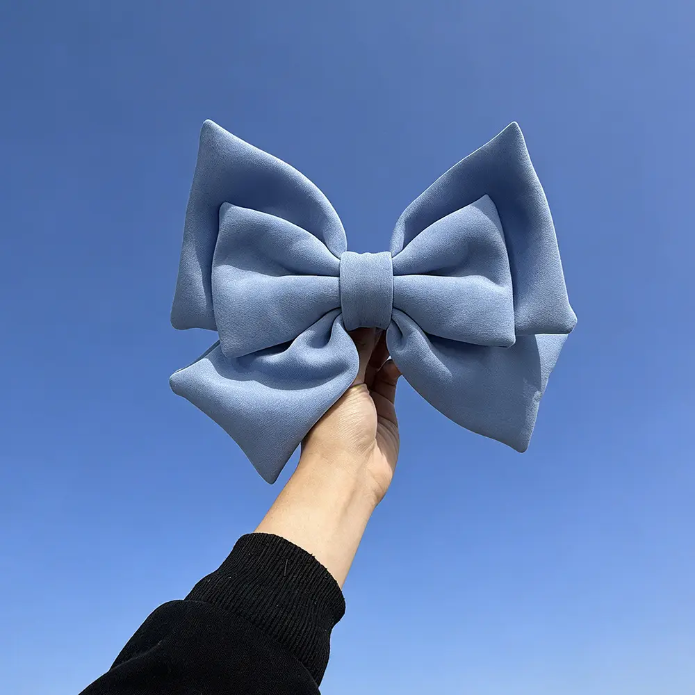 Light blue new large [rear ornament]
