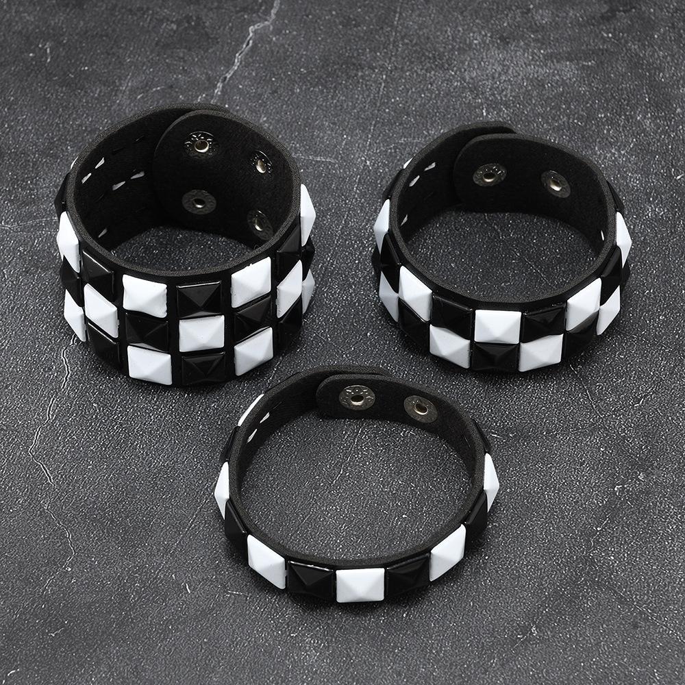 3Pcs/Set Fashion Contrasting Rivets Leather Wrist Friendship Big Wide Bracelet For Male Female Buckle Vintage Punk Jewelry