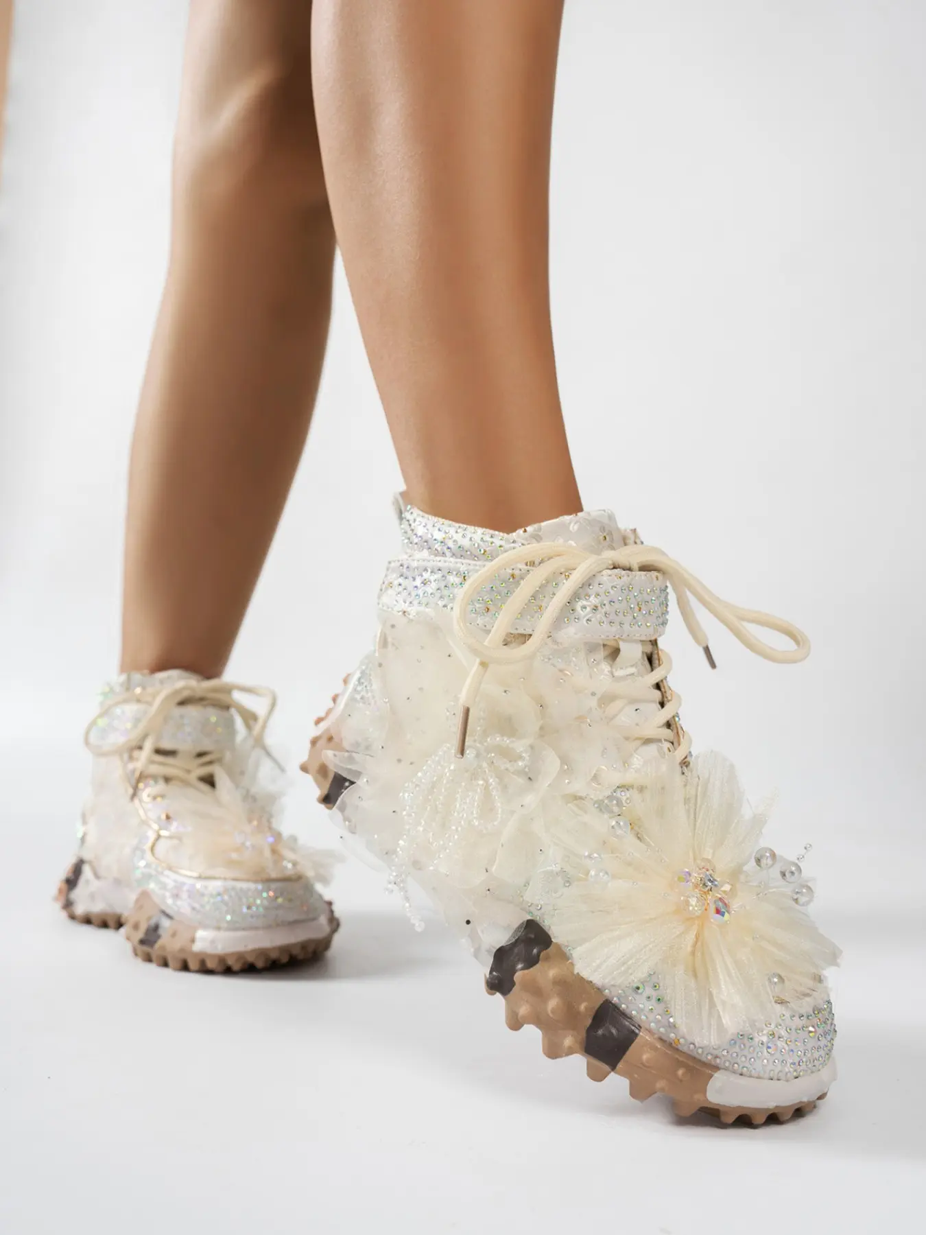 Fairy Style Mesh Flower Rhinestone Boots for Women, 3D Floral Thick Sole High Top Work Boots, Sweet Height Boost Sequin Short Boots