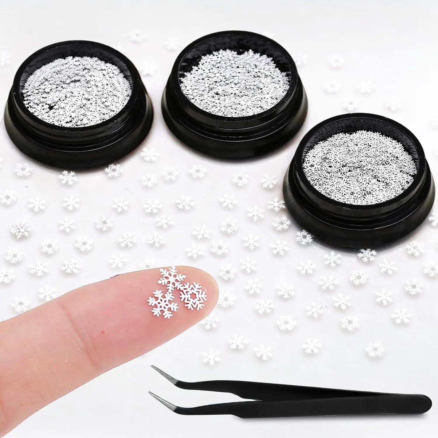 600-Count Modern Durable Metal Synthetic 0.2in White Snowflake Decorations - Christmas Craft Supplies for Art, Scrapbooking Embellishments
