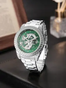 RICECGO Men's Business Watch: A stylish accessory featuring a three-dimensional embossed dragon-patterned dial with diamond-studded hour markers that exude an air of Eastern elegance—the perfect gift for the New Year.