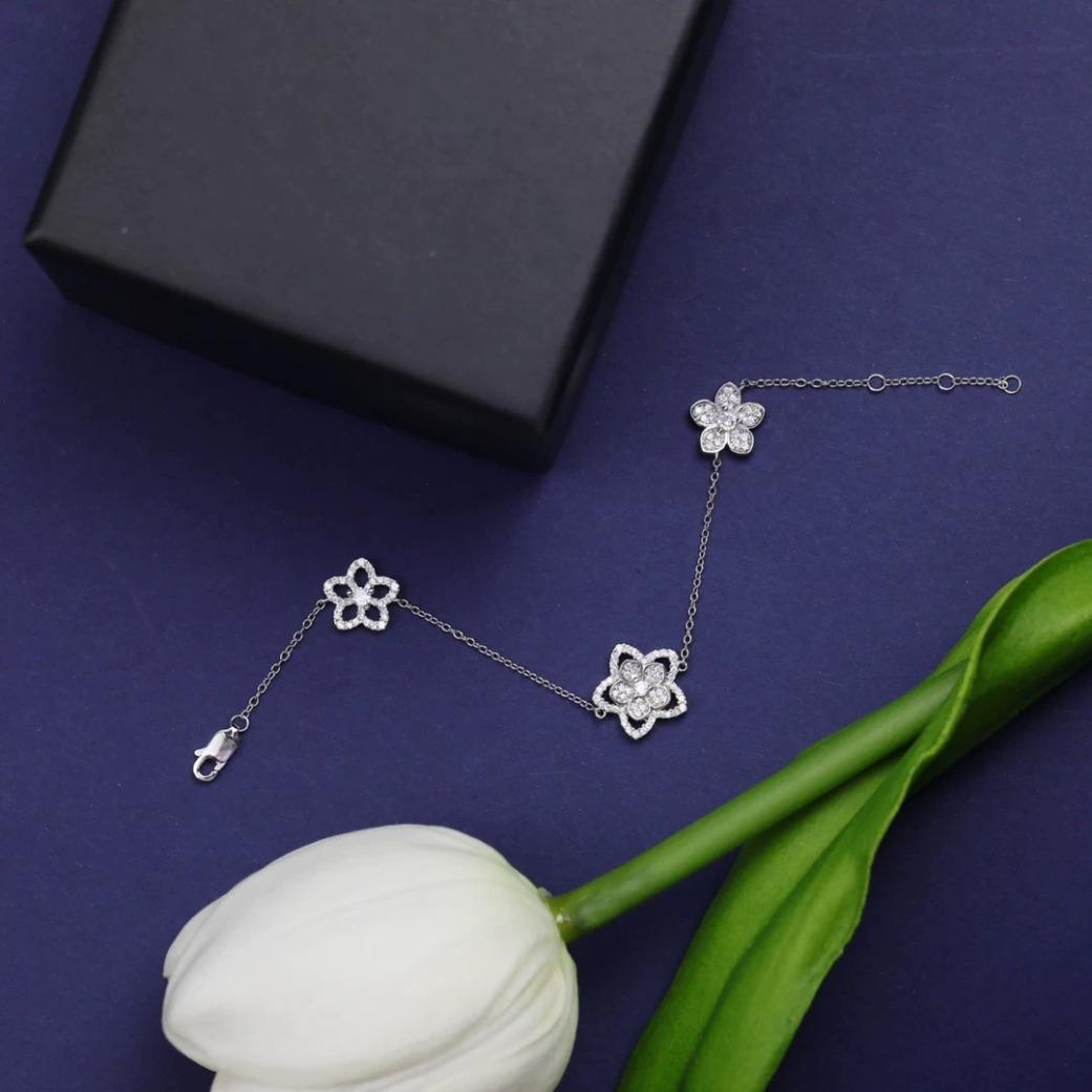 S925 Sterling Silver Moissanite Bracelet for Women D VVS1 Diamond Gold Plated Flower Luxury Wedding Jewelry Gift