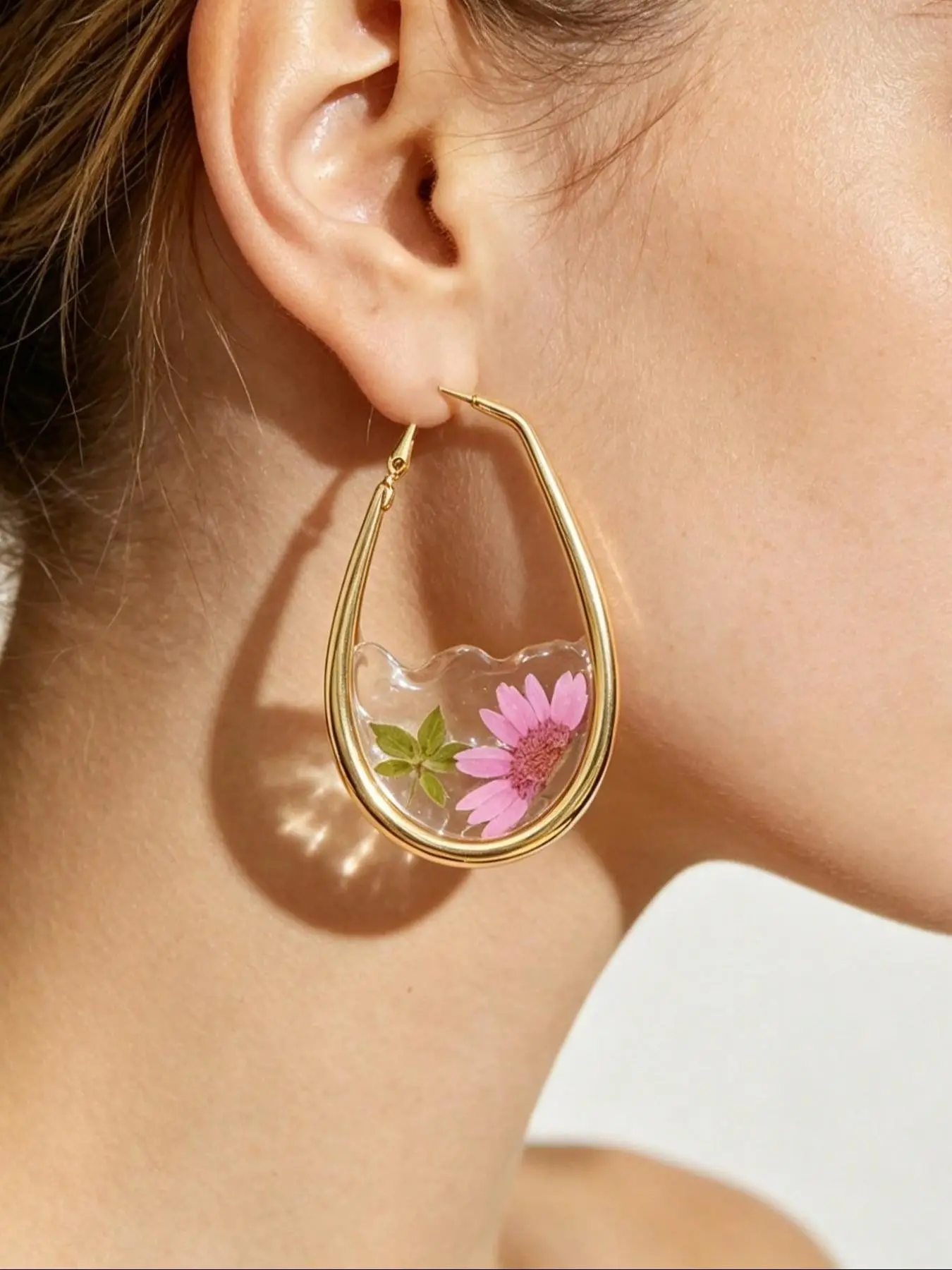 Large Circle Teardrop Earrings, Preserved Flower Leaf Resin Eternal Flower Unique Atmosphere Ear Rings