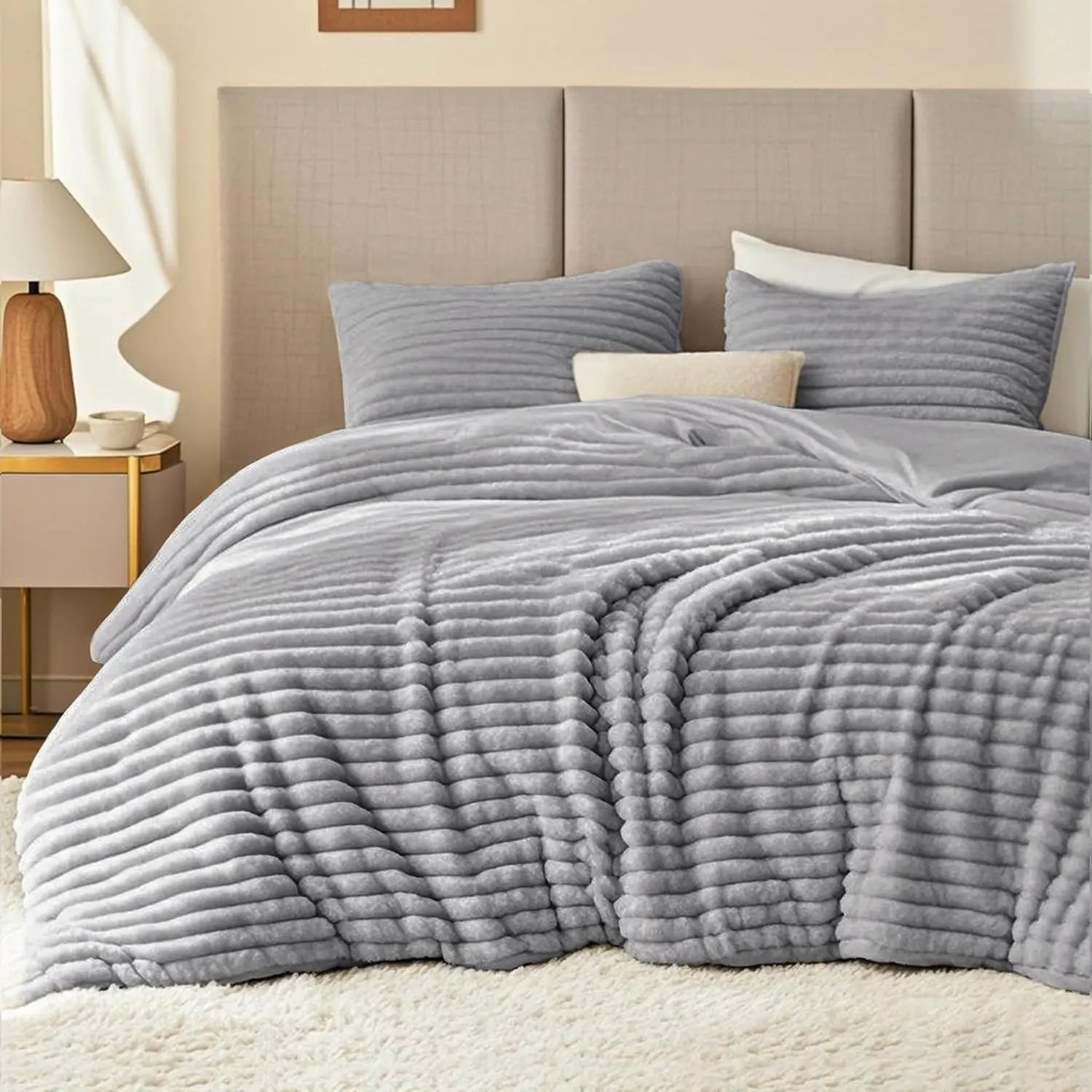 Comforter Set Queen Size,3 Pieces Bed Set,Light Gray |   Soft Faux Fur Stripe Comforter Set,Fleece Bedding Set,Winter Warm Bed Set,1 Comforter with 2 Pillowcases