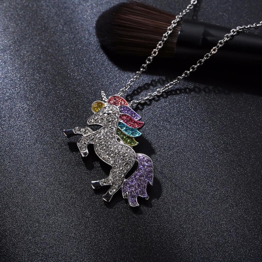 Cartoon unicorn necklace Valentine's Day colorful pony necklace, the best birthday gift for my daughter and granddaughter