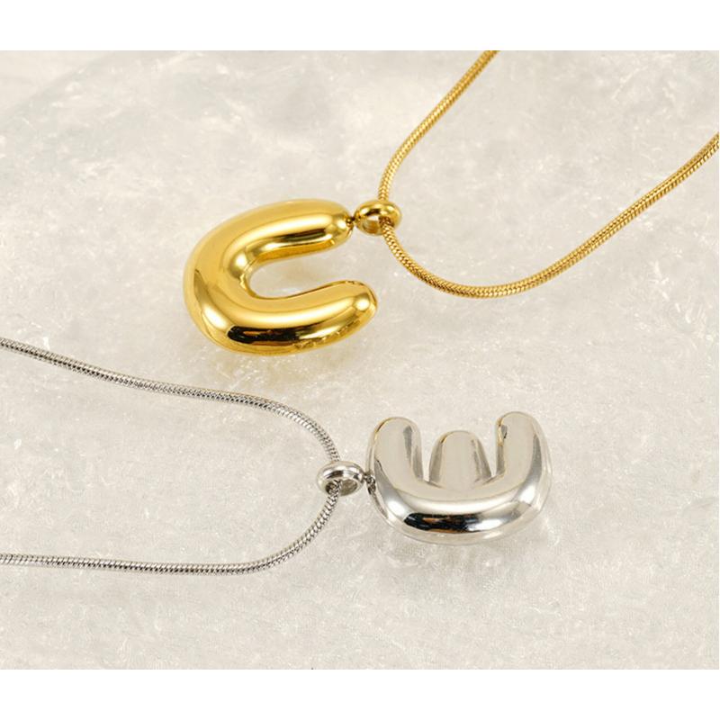 VEVE Bubble 26 English Letters Glossy Pendant Necklace Niche Versatile Gold-plated Titanium Steel Necklace Jewelry