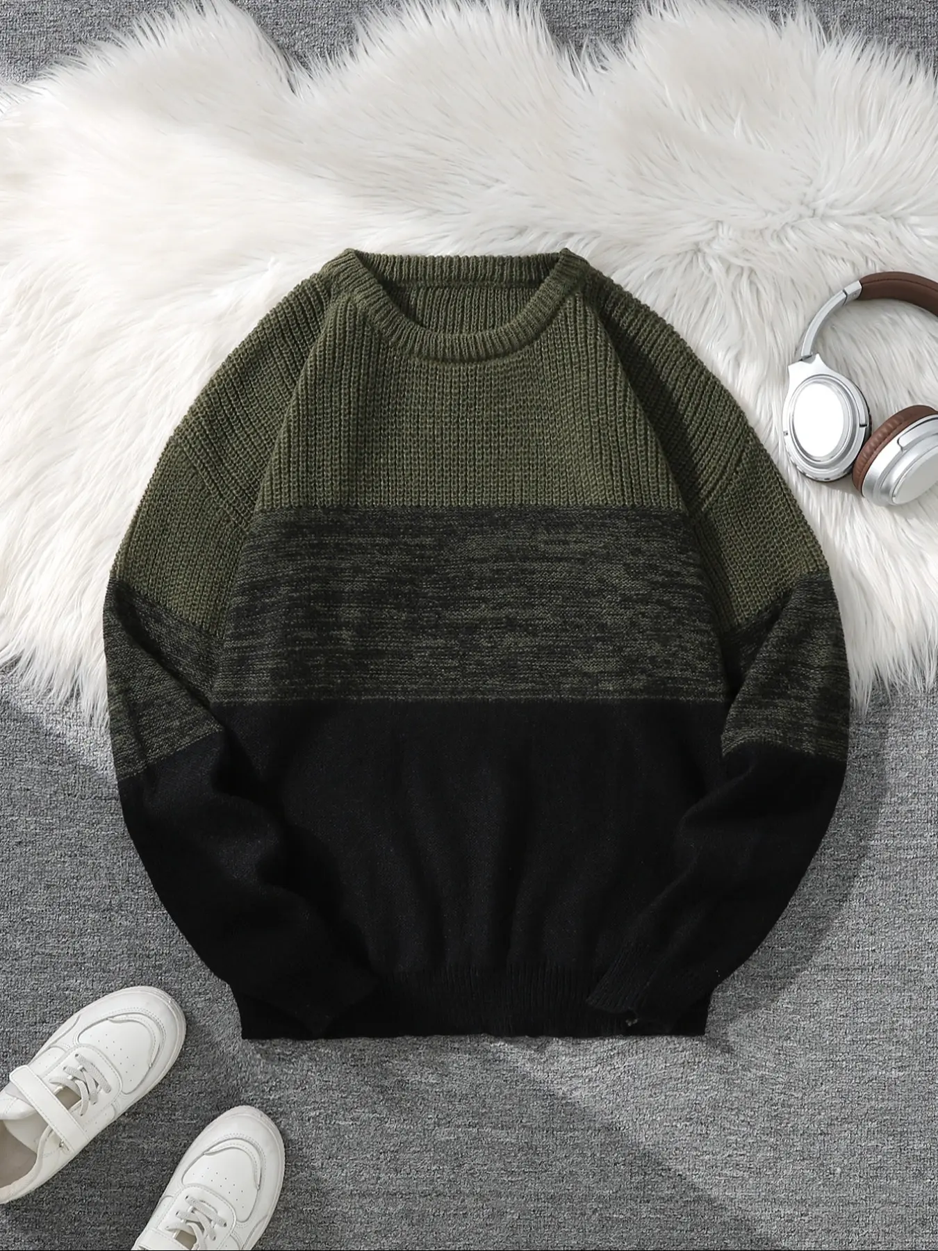 Men's Colorblock Ombre Long Sleeve Knit Sweater, High-Quality Fabric, Comfortable and Warm, Fashionable Winter Clothing, Casual Style