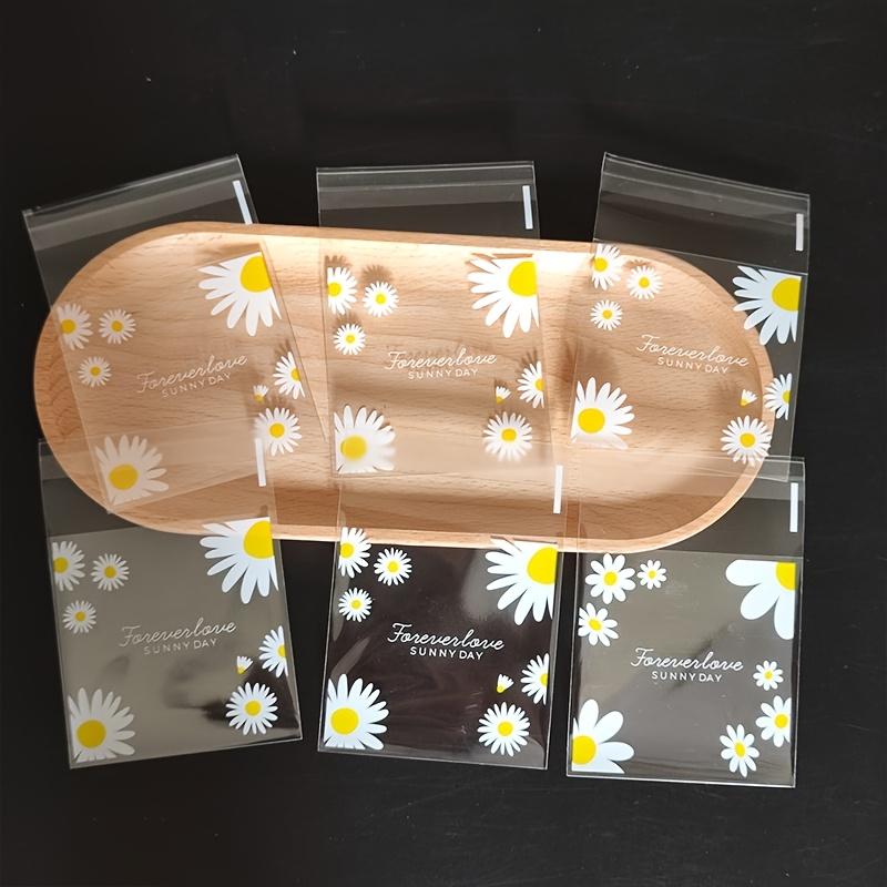 100pcs daisy print gift bag, transparent self-adhesive small packaging bag suitable for wedding return gifts, birthday tea parties, small gift packaging, independent packaging bags for biscuit baking all year round