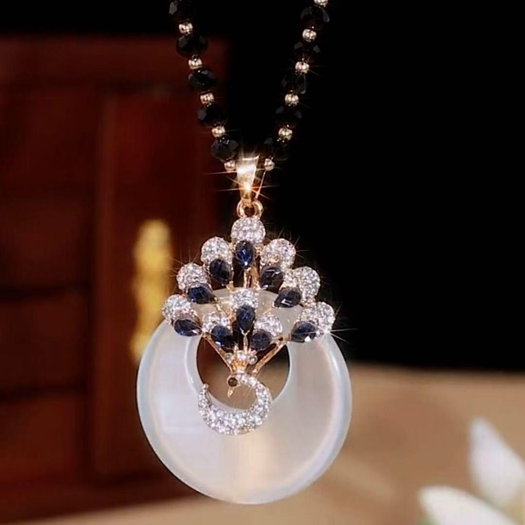 Fashionable Peacock Long Sweater Chain Pendant Korean Style Versatile Elegant Women's Necklace Accessory New Model