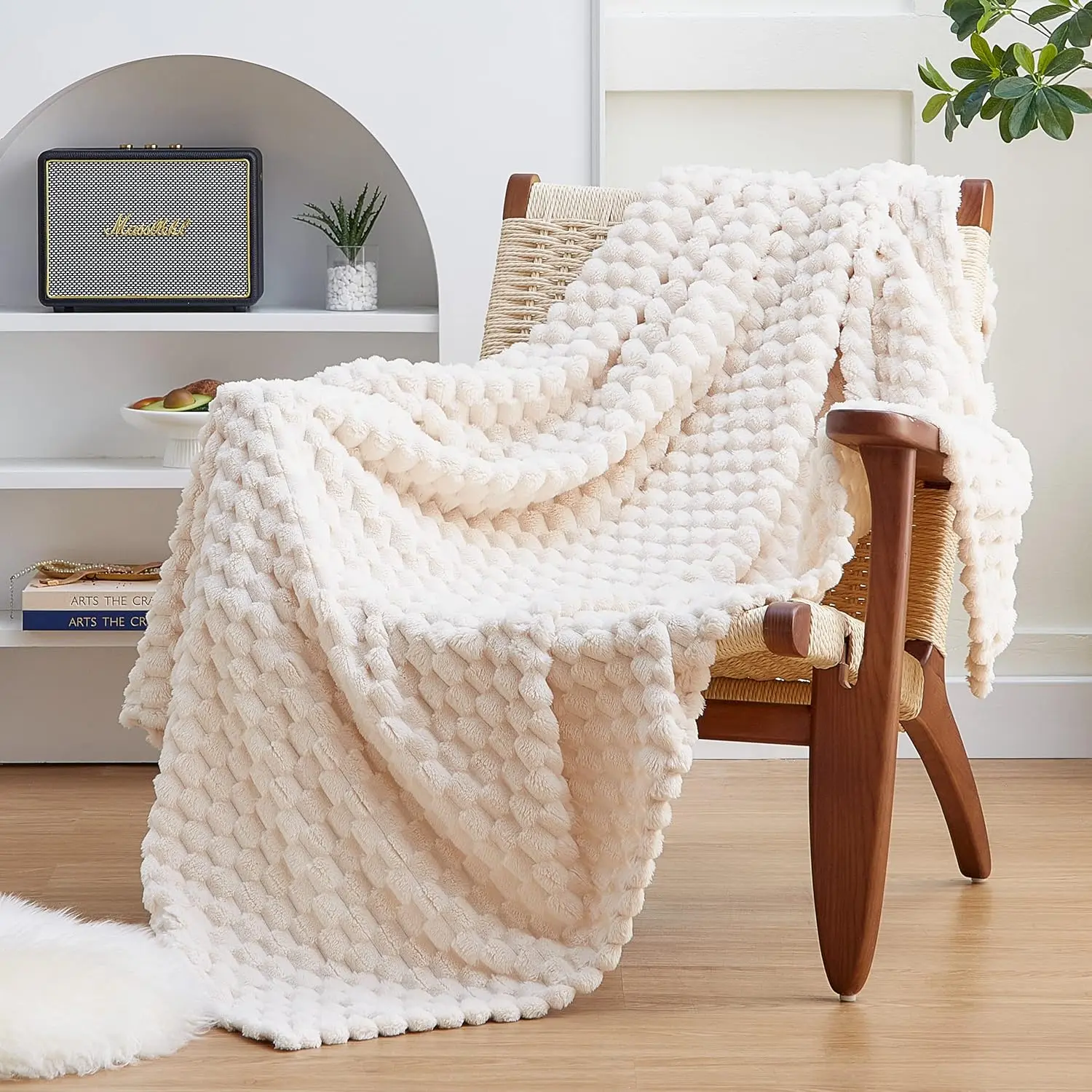 Fleece Throw Blanket for Couch or Bed - 3D Imitation Turtle Shell Jacquard Decorative Blankets - Cozy Soft Lightweight Fuzzy Flannel Blanket Suitable for All Seasons(50"×60",Beige)