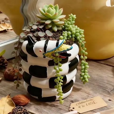 Snake Resin Plant Pot, Creative DIY Style Decorative Planter, Flower Pot, Indoor Outdoor Use, Perfect for Bonsai and Home Plants