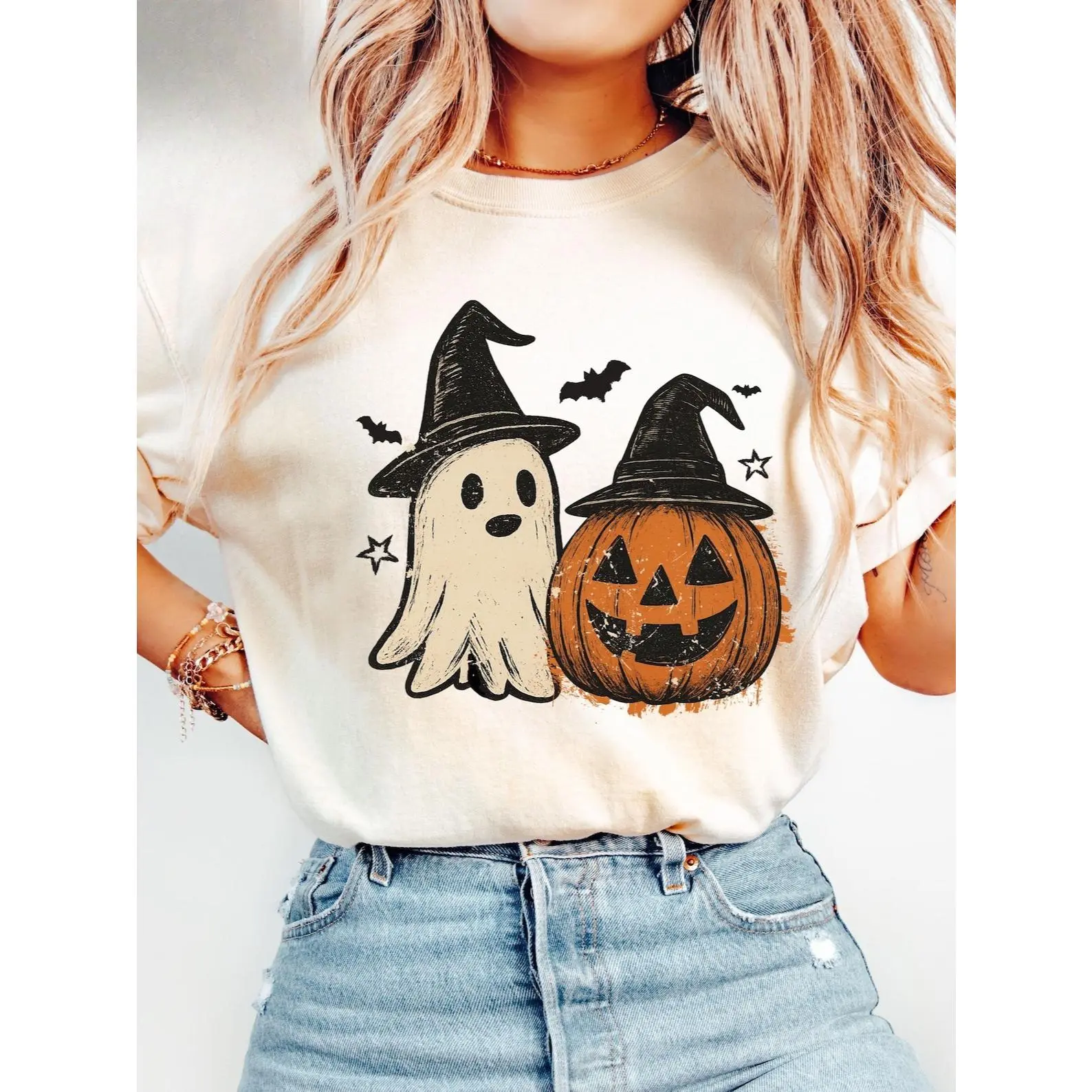 Comfy Spooky Ghost And Pumpkin T-Shirt, Halloween Shirt, Spooky Season Shirt,Vintage Witch Ghost Pumpkin Bat Halloween Graphic T-Shirt Women Soft Cotton Oversized Loose Fit Tee Retro Spooky Fall Cute Ghost Comfort Casual Top