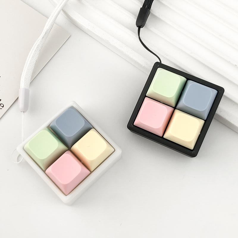 Keyboard Keycap Design Keychain, Creative Keyboard Keycap Keychain, Unique Backpack and Phone Accessory, Car Interior Decoration Accessories, Stress Relief Fidgeting