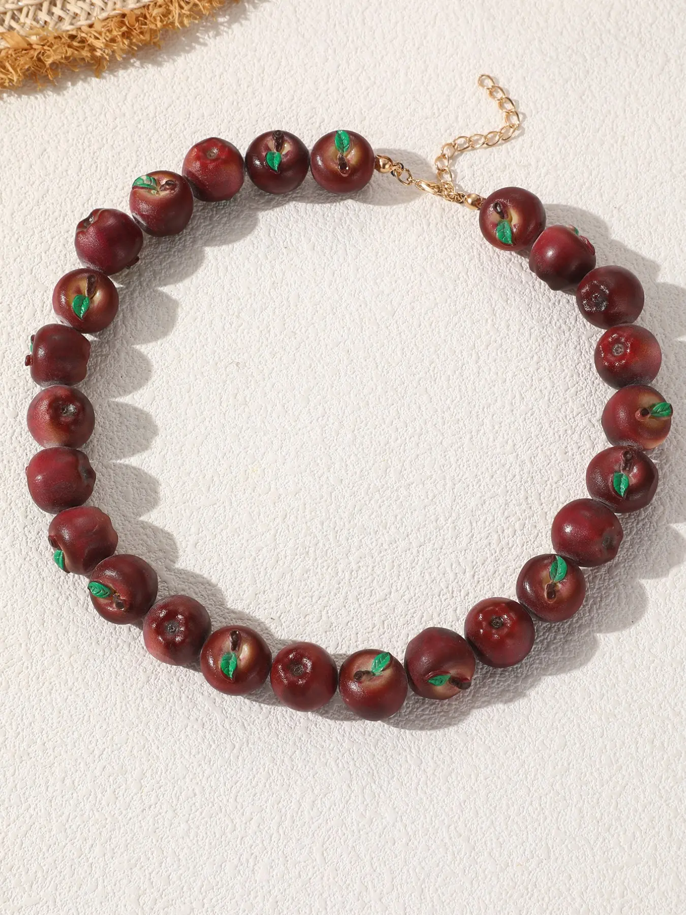 Vintage Apple Bead Choker Necklace, Adjustable Fruit Design Chain, Casual All-Season Jewelry for Women, Unique Atmosphere Pendant