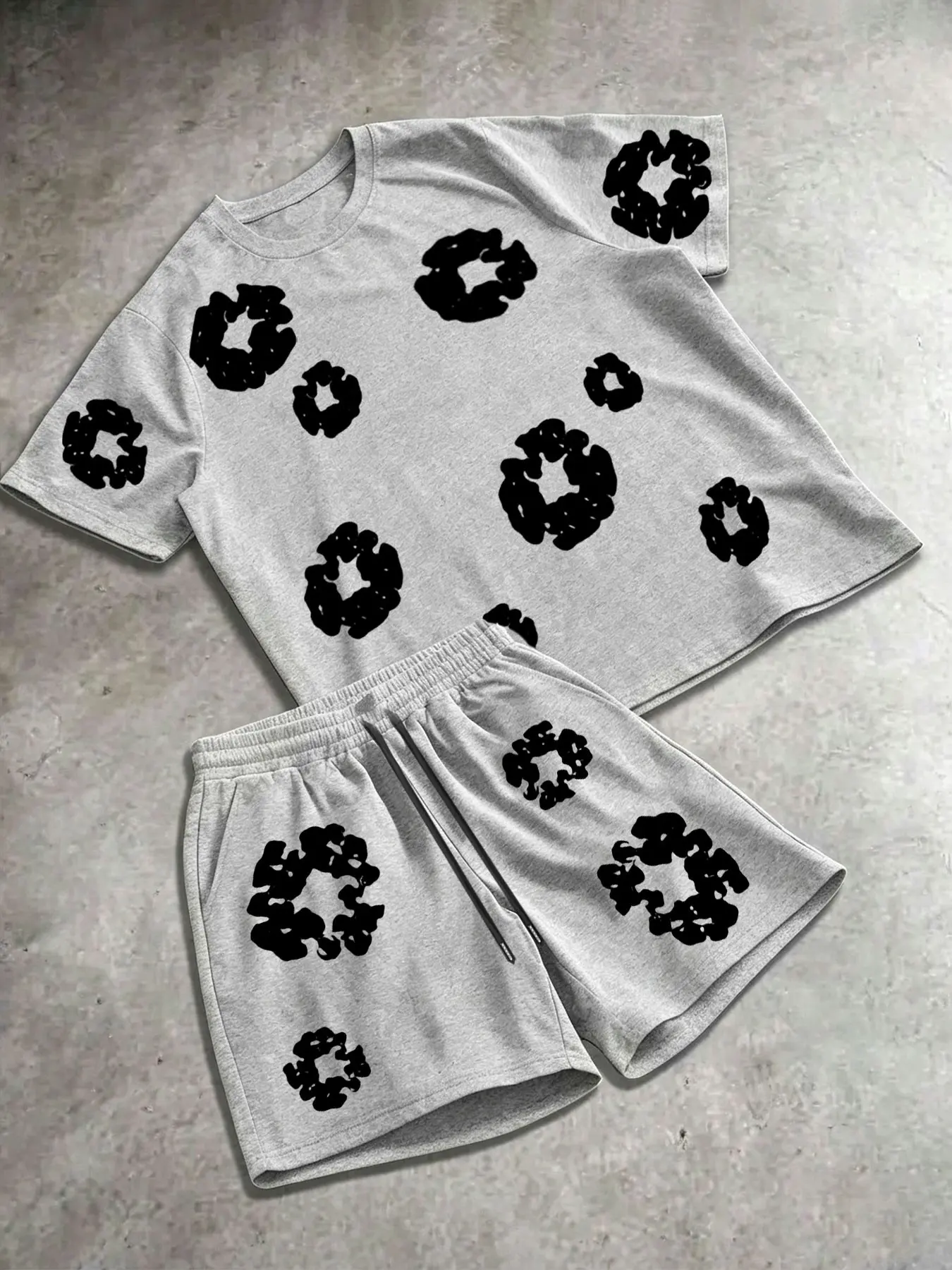 Men's Summer Loose Short Sleeve Round Neck T-Shirt & Shorts Set, Gothic Floral Print, Casual Comfort, Street Style, Two-Piece