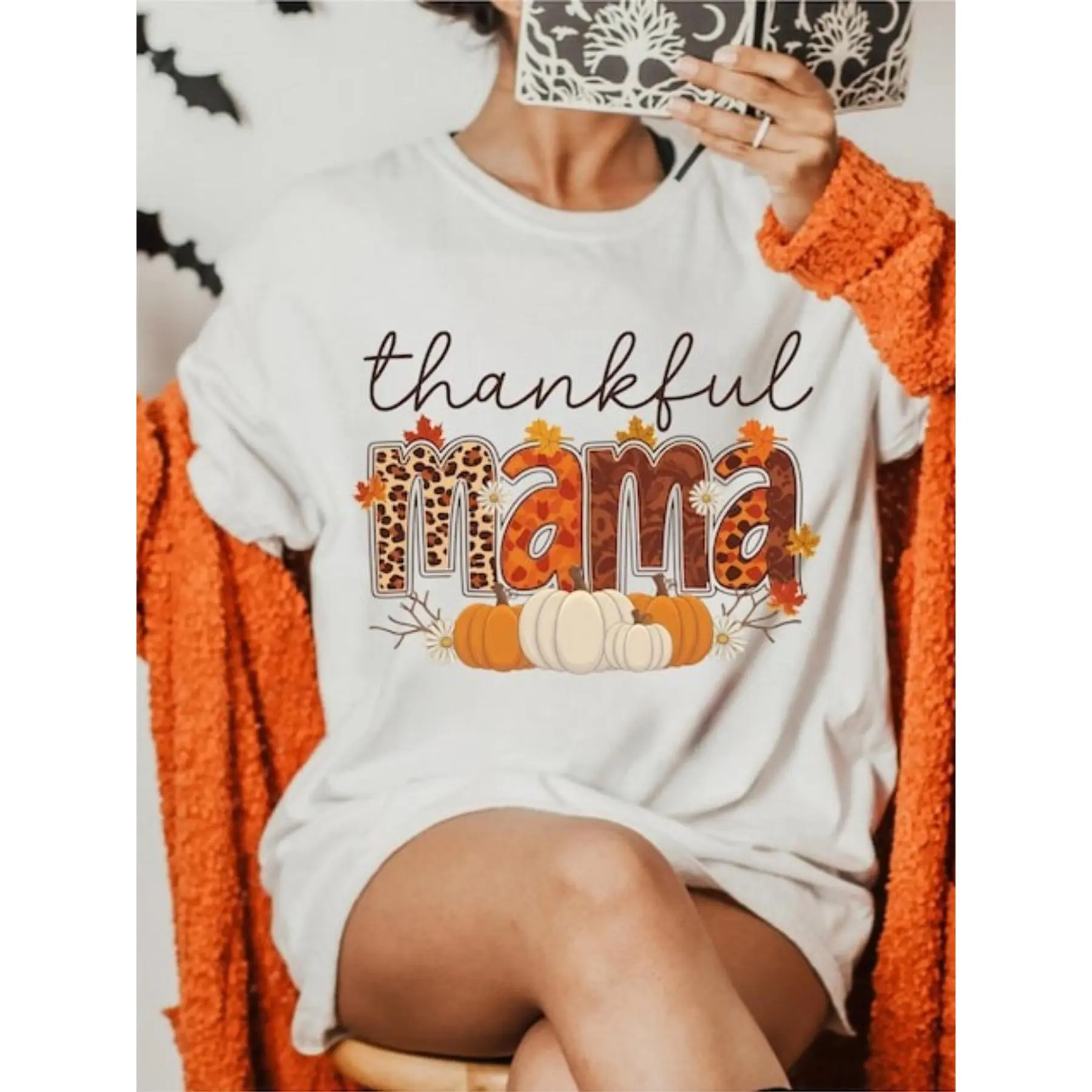 Thanksgiving Mom T-Shirt, Family Thanksgiving T-Shirt, Turkey Dinner T-Shirt, Thanksgiving Sweater, Autumn T-Shirt, Fall Vibes T-Shirt 100% Casual Crew Neck T-Shirt Fabric, Adult Novelty T-Shirt Thanksgiving Christmas Gift Women's