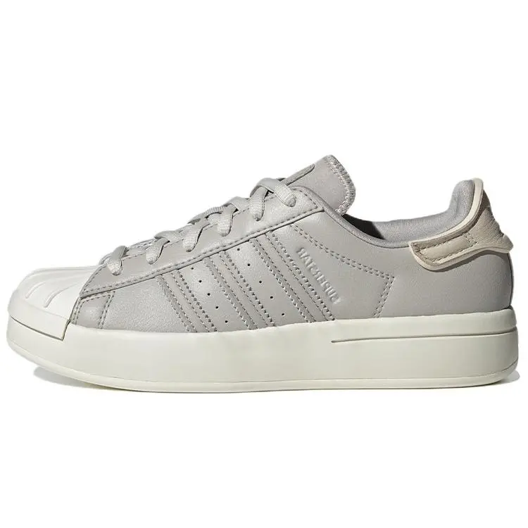 adidas Originals Superstar Ayoon Leather Comfortable Low-Top Sneakers IG4804