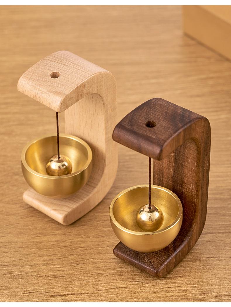 Vintage Magnetic Solid Wood Brass Doorbell, Cute Animal-Shaped Door Chime, Unique Decorative Entry Doorbell for Home and Office