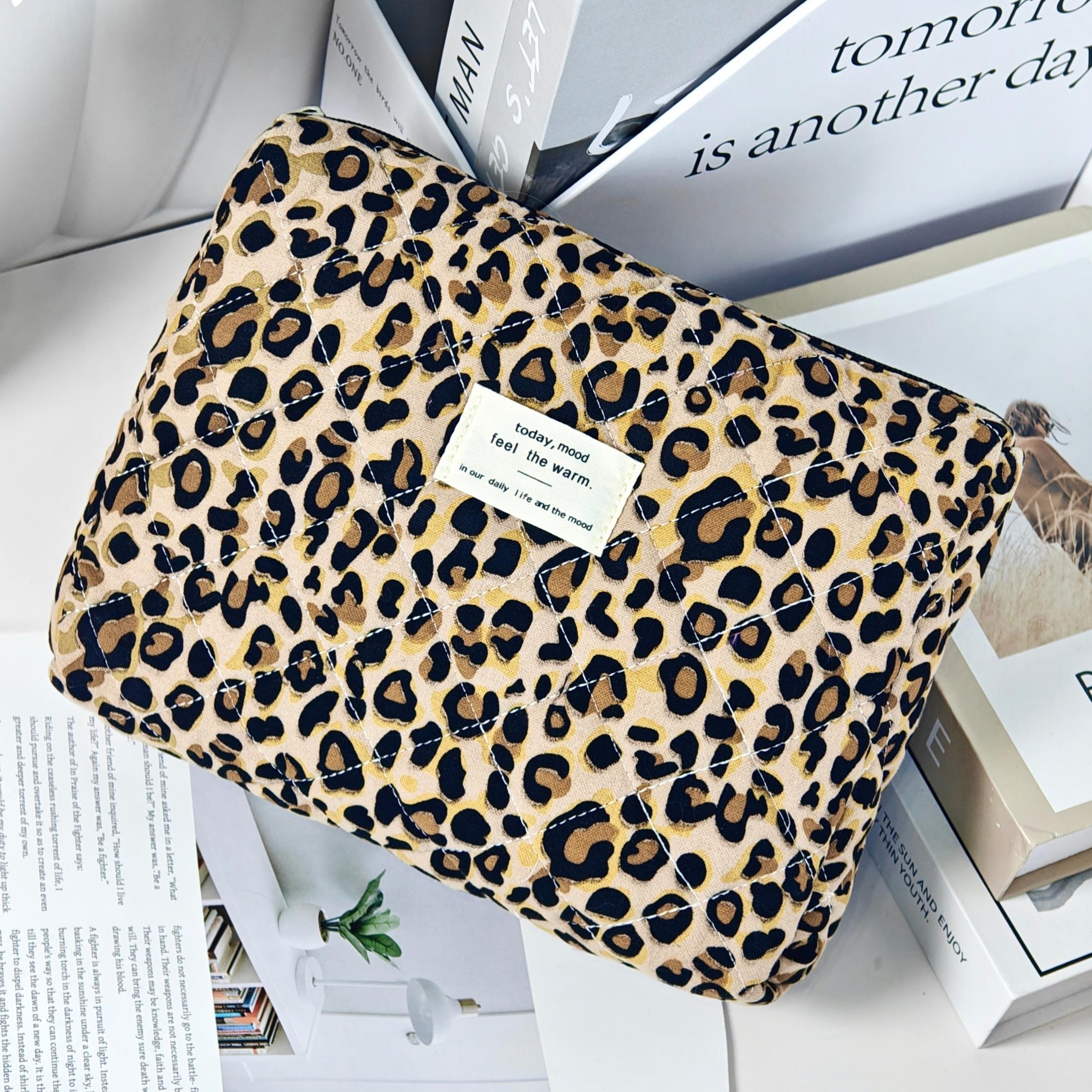 Leopard Pattern Makeup Bag Set, 3 Counts Large Capacity Travel Cosmetic Storage Bag, Zipper Makeup Organizer Pouch, Versatile Storage Bag for Travel & Daily Use, Travel Cosmetic Bags