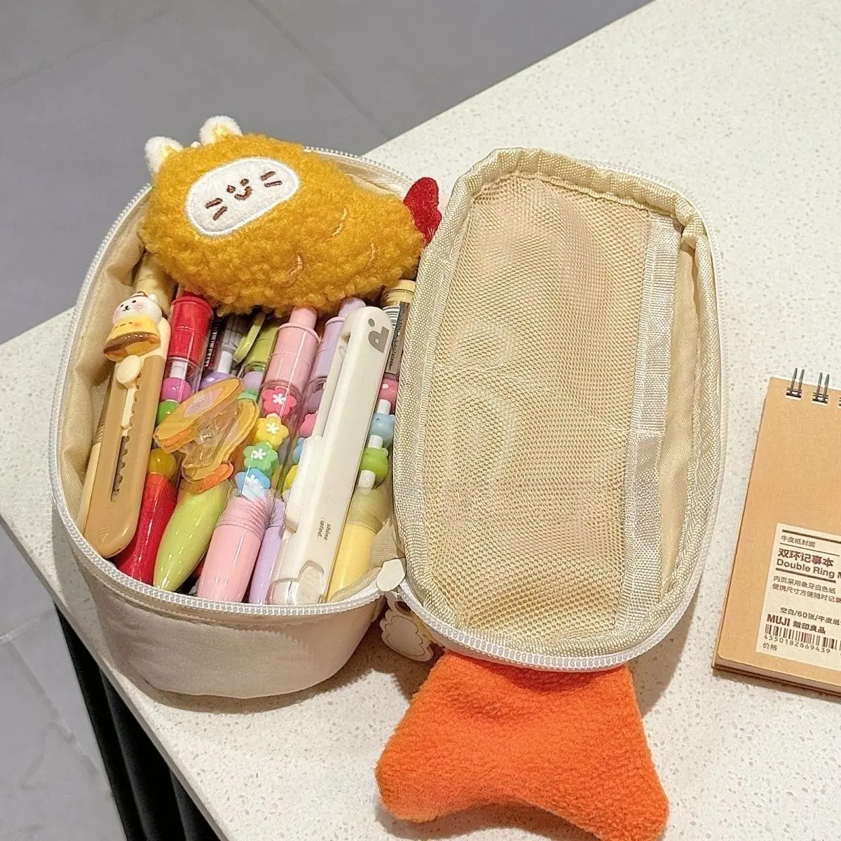 Plush Fried Shrimp Tempura Pencil Case — Fun Deep-Fried Food-Shaped Stationery Pouch — Cute Style Stationery Organizer — Large-Capacity Student Pencil Case (Gift for Kids)