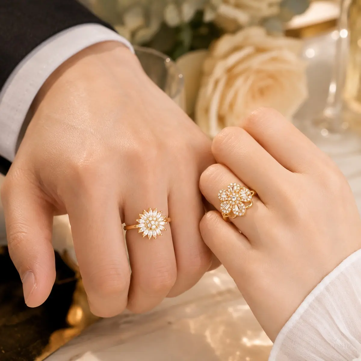 Couple's Rotatable Floral Zircon Open Ring, Adjustable Sparkly Four‑Leaf Clover Sunflower Crystal Finger Jewelry, Lightweight Shiny Inlaid Rhinestone Accessory For Daily Dating Wedding Party Evening Outfit