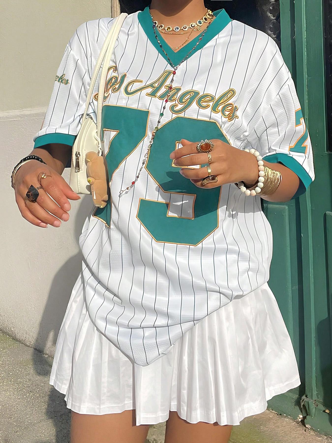 Women's Figure Print V Neck Fitted Knit Tee, Fashion and Trends Casual Short Sleeve T-shirt for Daily Wear, Ladies Womenswear Clothes for All Seasons