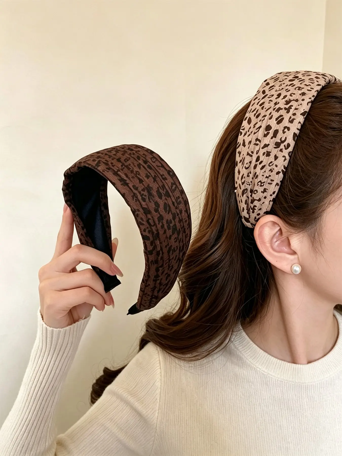 Y2K Retro Leopard Print Wide Padded Headband, Crinkled Bubble Fabric Thick High Crown Hair Hoop for Women Girls, Vintage Animal Pattern Non Slip Hairband, 2 Color Brown Beige Hair Accessory for Daily Wear Office Casual Fall Styling