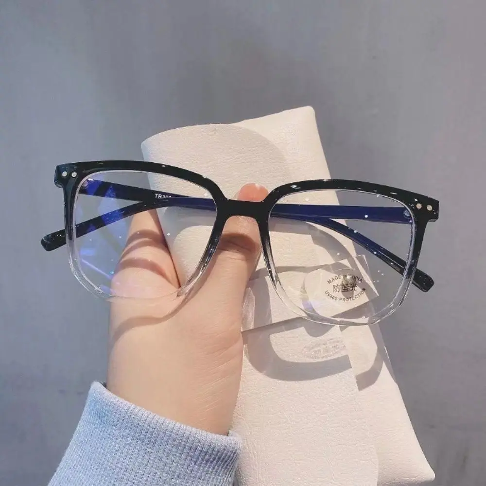 Women Clear Frame Anti Blue Light Blocking Glasses, Simple Daily Eyeglasses Designed For Long Time Screen And Indoor Office Use