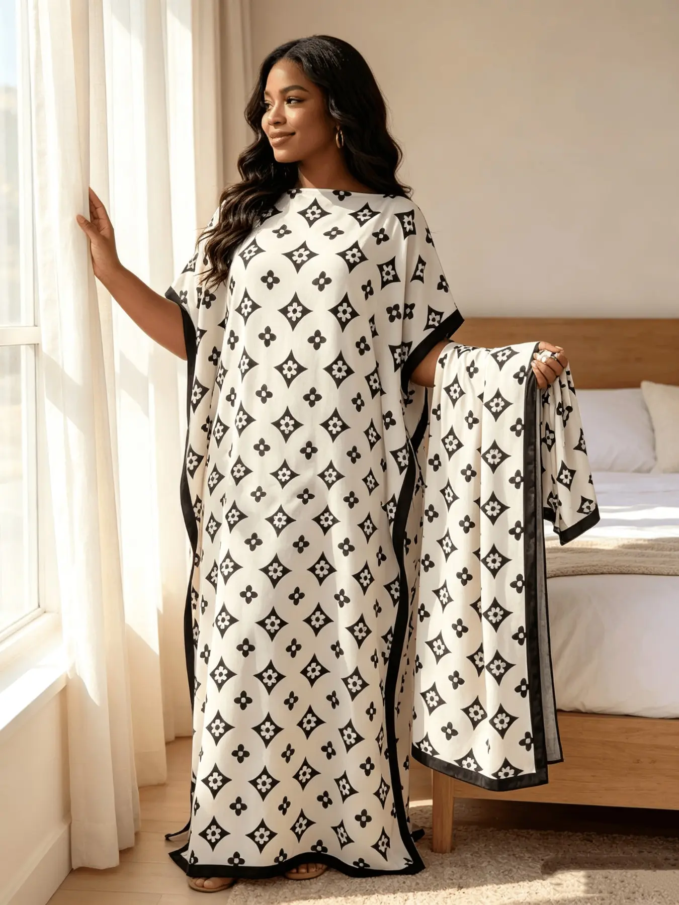 White Black Four-Leaf Clover Kaftan Two Piece Set With Matching Scarf, Oversized Split Maxi Robe, Soft Casual Loungewear Beach Night Dress, Modest Clothes, Fits Plus Size Curvy Figures