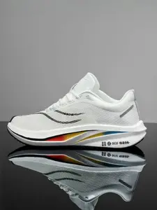 Men's 39-44 4 Colors Stylish Carbon Plate Running Shoes, Hollow Breathable Mesh Creates Lightweight Upper, Smooth Streamline Shape & Full Printed Dynamic Line Pattern, Multi-color Layered Midsole, Anti-torsion Non-slip Low Top Athletic Footwear