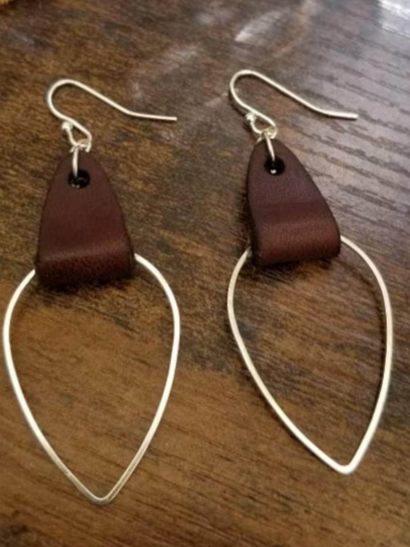Vintage Minimalist Teardrop Leather Pendant Earrings, Perfect for Christmas, Halloween, Summer, Winter, Valentine's Day, New Year Gifts