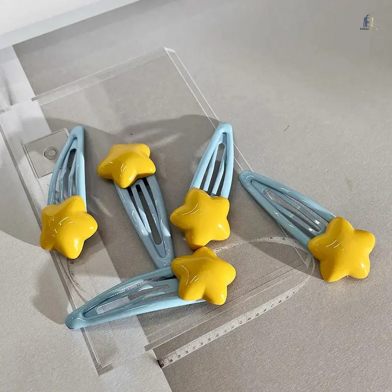 Girls' Star-Shaped Hair Clips - Blue-Yellow Cartoon Bright Color Side Barrettes, Anti-Slip Grip Lightweight Plastic Sweet Look Hair Accessories, All-Match Bang Fixing for Daily Wear